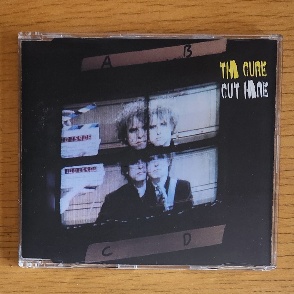 The Cure "Limited Edition Hits Double CD!", "Cut Here" - CDs (Lot of 2) - Picture 2 of 9